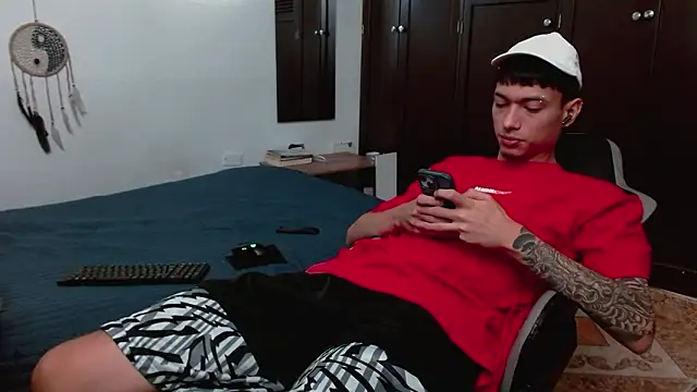 aaron blug online show from February 1, 2026, 5:00 pm