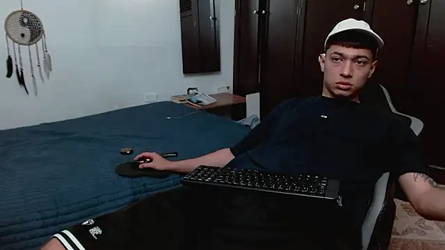 aaron blug online show from February 16, 2026, 9:00 pm