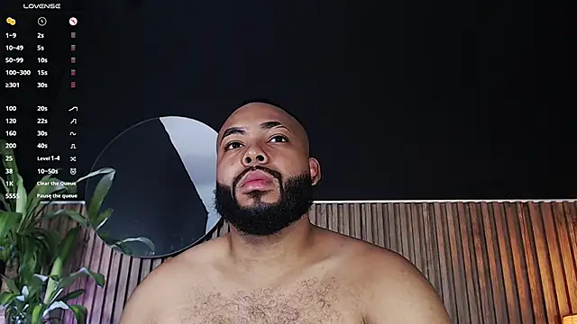 Snapshot of DilanJonnes_ chatting on December 5, 2024, 12:55 pm DilanJonnes online show from December 5, 2024, 12:55 pm