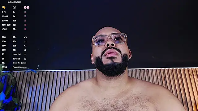 Snapshot of DilanJonnes_ chatting on March 1, 2025, 2:23 pm DilanJonnes online show from March 1, 2025, 2:23 pm