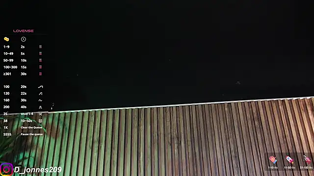 Snapshot of DilanJonnes_ chatting on September 28, 2025, 10:26 pm DilanJonnes online show from September 28, 2025, 10:26 pm