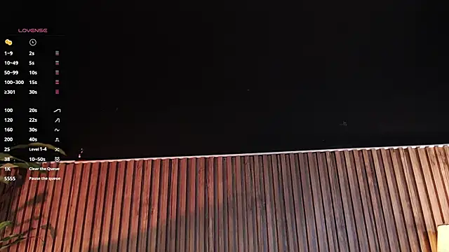 Snapshot of DilanJonnes_ chatting on October 15, 2025, 9:59 pm DilanJonnes online show from October 15, 2025, 9:59 pm