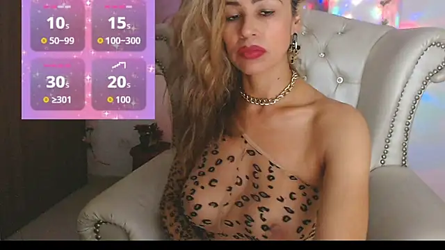 Snapshot of Isabelhot1 chatting on October 20, 2025, 7:47 pm Isabelhot1 online show from October 20, 2025, 7:47 pm