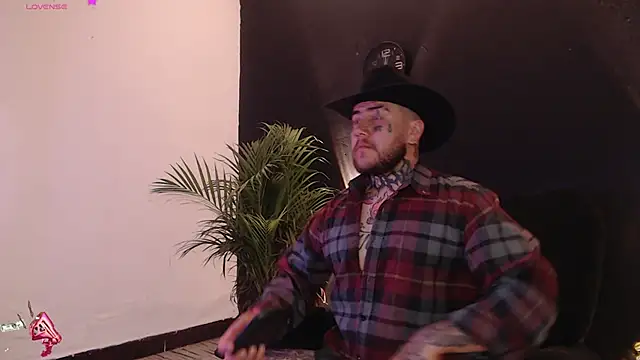 Ash gusbig online show from February 19, 2025, 2:55 am