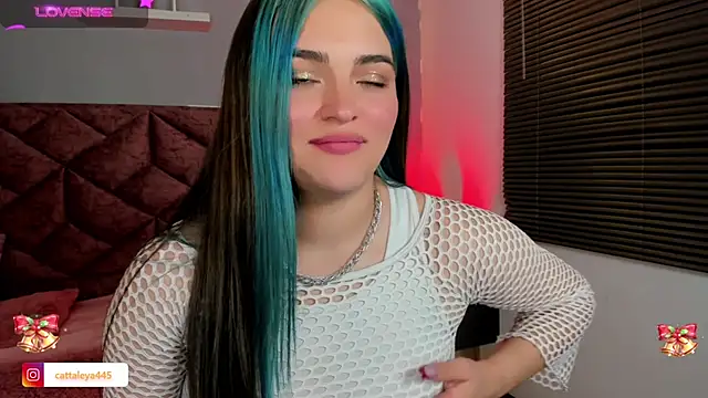 cattaleya    online show from December 16, 2024, 11:50 pm