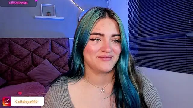 cattaleya    online show from February 12, 2025, 3:18 am