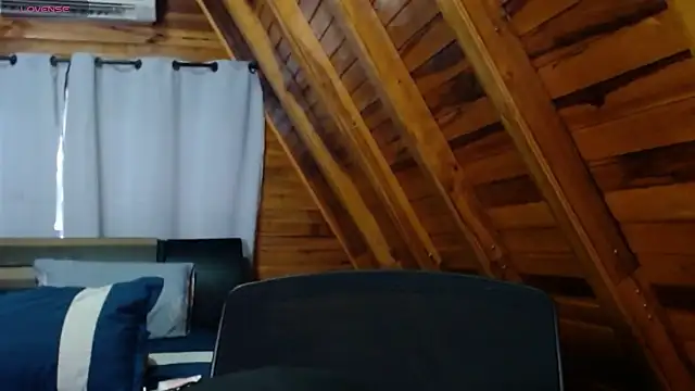 AmbarBurhan online show from October 9, 2025, 5:55 pm