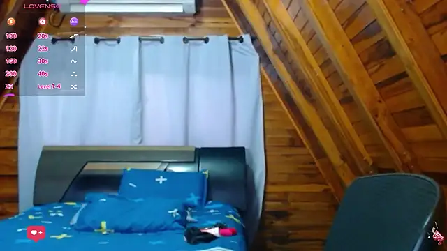 AmbarBurhan online show from November 18, 2025, 4:22 pm