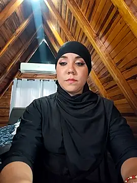 AmbarBurhan online show from January 9, 2026, 4:43 pm