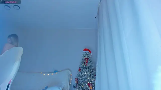 Snapshot of JennyWoody chatting on January 17, 2026, 2:27 am JennyWoody online show from January 17, 2026, 2:27 am