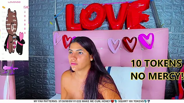 AriannaLewiis online show from February 17, 2025, 10:58 pm