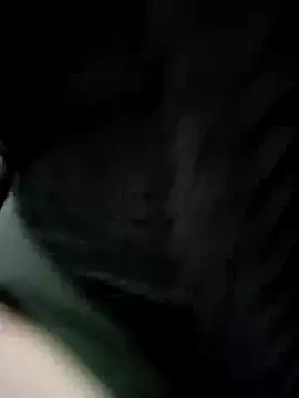 Snapshot of milf_hunter_35 chatting on April 1, 2026, 9:34 pm milf hunter 35 online show from April 1, 2026, 9:34 pm