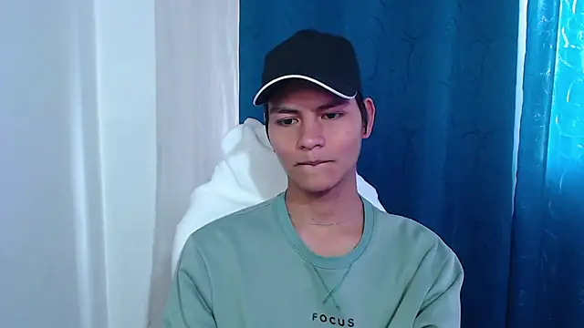 Snapshot of alanprince44 chatting on January 26, 2025, 2:52 pm alanprince44 online show from January 26, 2025, 2:52 pm