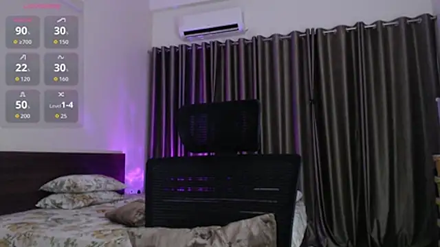 lovelygracy1809 online show from April 16, 2026, 9:39 pm