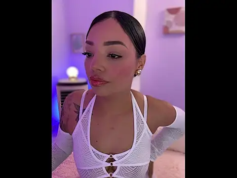 Sara LipsX online show from February 1, 2026, 2:54 am