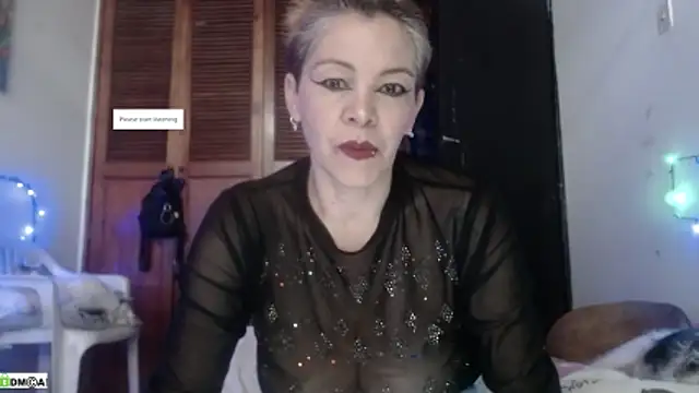electra-mommy online show from May 20, 2026, 7:31 pm