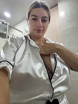 AtheneaRossi online show from March 31, 2026, 8:59 am