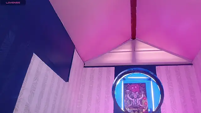 Snapshot of vitoria23_ chatting on May 1, 2026, 1:48 pm vitoria23 online show from May 1, 2026, 1:48 pm