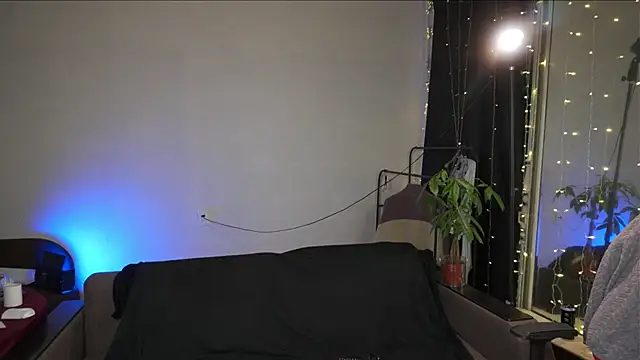 Snapshot of cherrydany chatting on February 17, 2026, 5:52 pm cherrydany online show from February 17, 2026, 5:52 pm