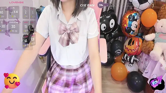 Snapshot of Yuka_Chan chatting on October 31, 2025, 12:50 pm Yuka Chan online show from October 31, 2025, 12:50 pm