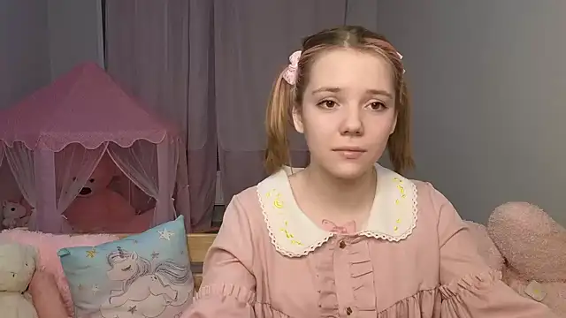 PrincessLittleKiki online show from March 2, 2026, 5:53 pm