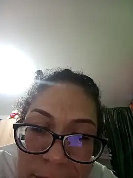 Aliciia cute1 online show from February 25, 2026, 1:26 am