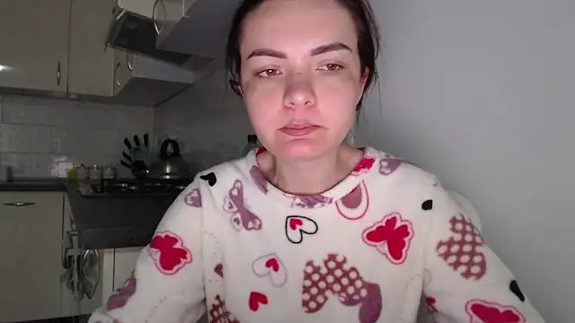  JustmeHere  online show from November 8, 2025, 8:36 am