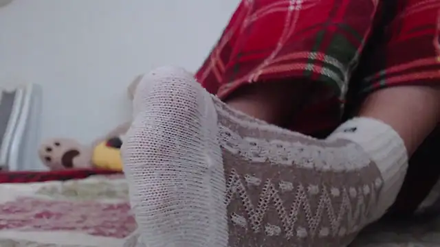  JustmeHere  online show from November 21, 2025, 9:08 am