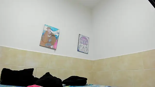 Brenda Smith69 online show from February 28, 2025, 9:12 pm