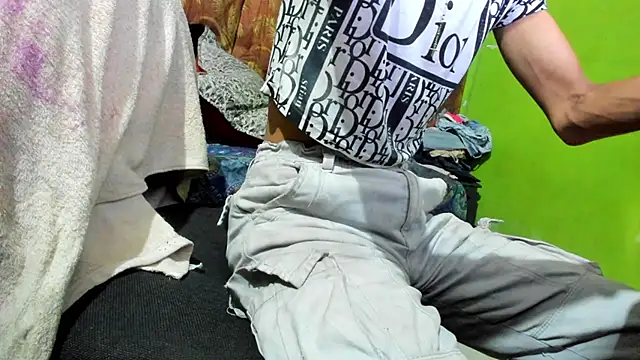 Brenda Smith69 online show from October 12, 2025, 6:07 pm