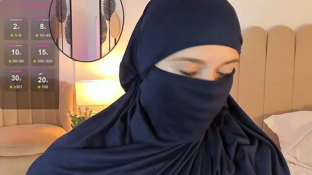 anna-henao online show from December 2, 2024, 1:13 pm