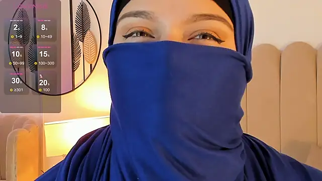 anna-henao online show from December 28, 2024, 12:24 pm