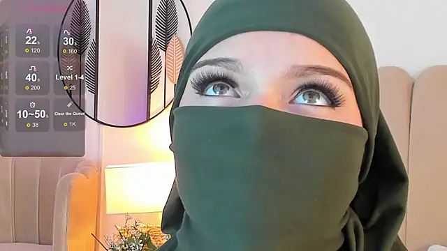 anna-henao online show from January 24, 2025, 12:31 pm