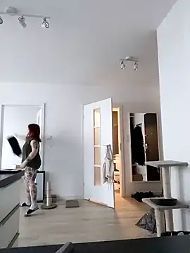 divine eve online show from October 25, 2025, 12:02 pm