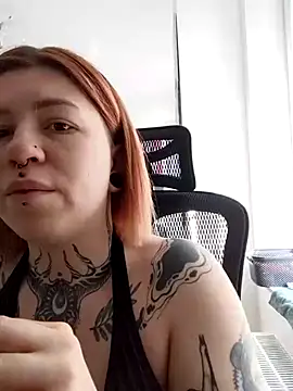 Snapshot of divine_eve chatting on March 24, 2026, 11:04 am divine eve online show from March 24, 2026, 11:04 am