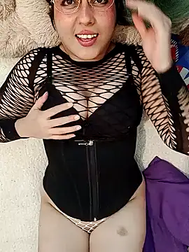 Snapshot of Derry_Cooper chatting on December 6, 2024, 7:10 am Derry Cooper online show from December 6, 2024, 7:10 am