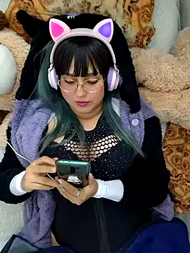 Snapshot of Derry_Cooper chatting on December 21, 2024, 12:20 am Derry Cooper online show from December 21, 2024, 12:20 am