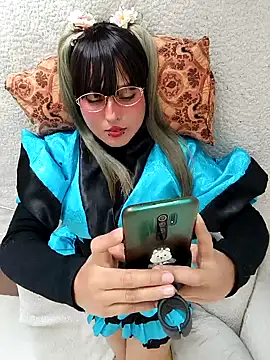 Snapshot of Derry_Cooper chatting on January 14, 2025, 8:04 pm Derry Cooper online show from January 14, 2025, 8:04 pm