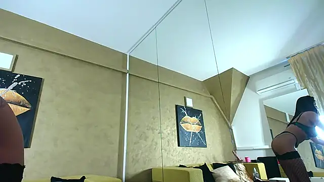 Elle Vie online show from January 27, 2025, 10:38 am