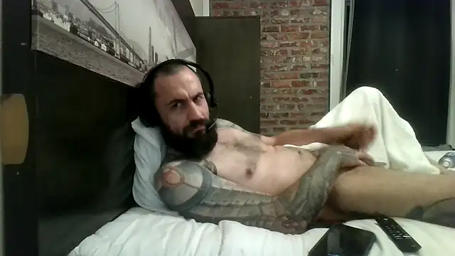 Snapshot of AceSpinning_DJ chatting on January 19, 2026, 2:10 pm AceSpinning DJ online show from January 19, 2026, 2:10 pm