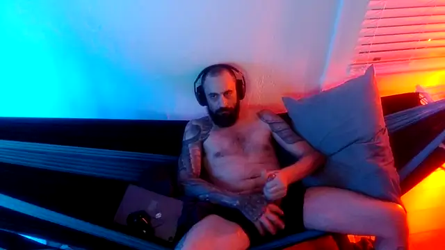 Snapshot of AceSpinning_DJ chatting on February 27, 2026, 11:32 am AceSpinning DJ online show from February 27, 2026, 11:32 am