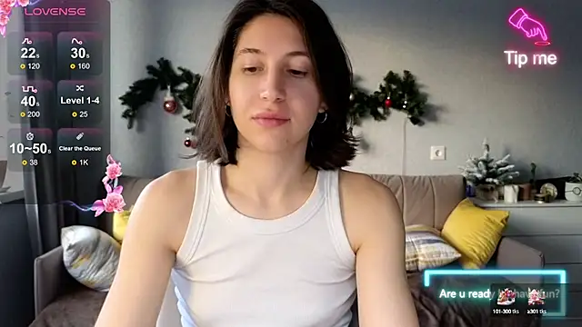 Snapshot of marrycolins chatting on January 1, 2025, 3:34 am marrycolins online show from January 1, 2025, 3:34 am