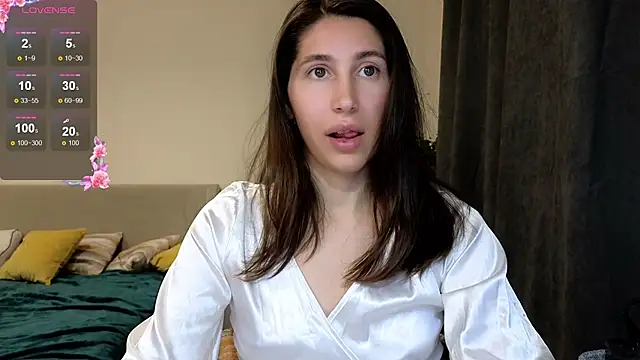 Snapshot of marrycolins chatting on October 15, 2025, 11:54 am marrycolins online show from October 15, 2025, 11:54 am