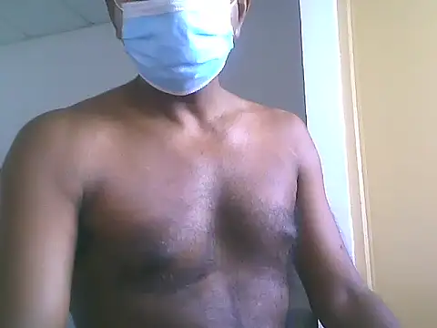 Snapshot of chocodk01 chatting on December 5, 2025, 2:42 am chocodk01 online show from December 5, 2025, 2:42 am