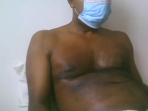 Snapshot of chocodk01 chatting on December 17, 2025, 8:20 am chocodk01 online show from December 17, 2025, 8:20 am