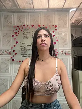 Alanna atm  online show from January 21, 2025, 2:37 pm