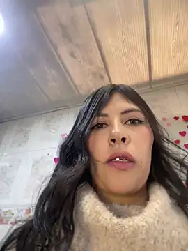 Alanna atm  online show from February 6, 2025, 6:02 pm