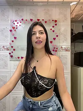 Alanna atm  online show from February 21, 2025, 2:16 pm