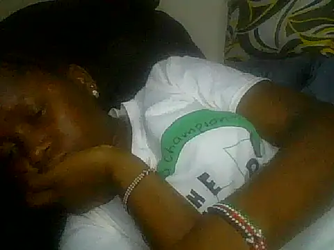 pretty nanah online show from September 26, 2025, 7:40 pm