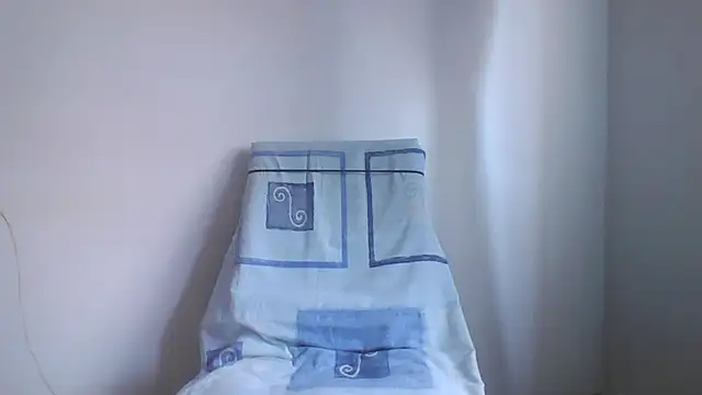 fl3xxx1 online show from April 14, 2026, 9:48 am